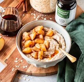 Bratapfel-Porridge – einfach ohne Rühren