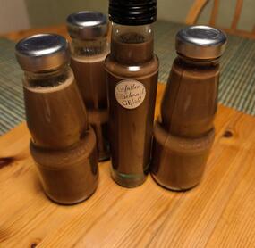 Sahniger Mon Chéri Likör