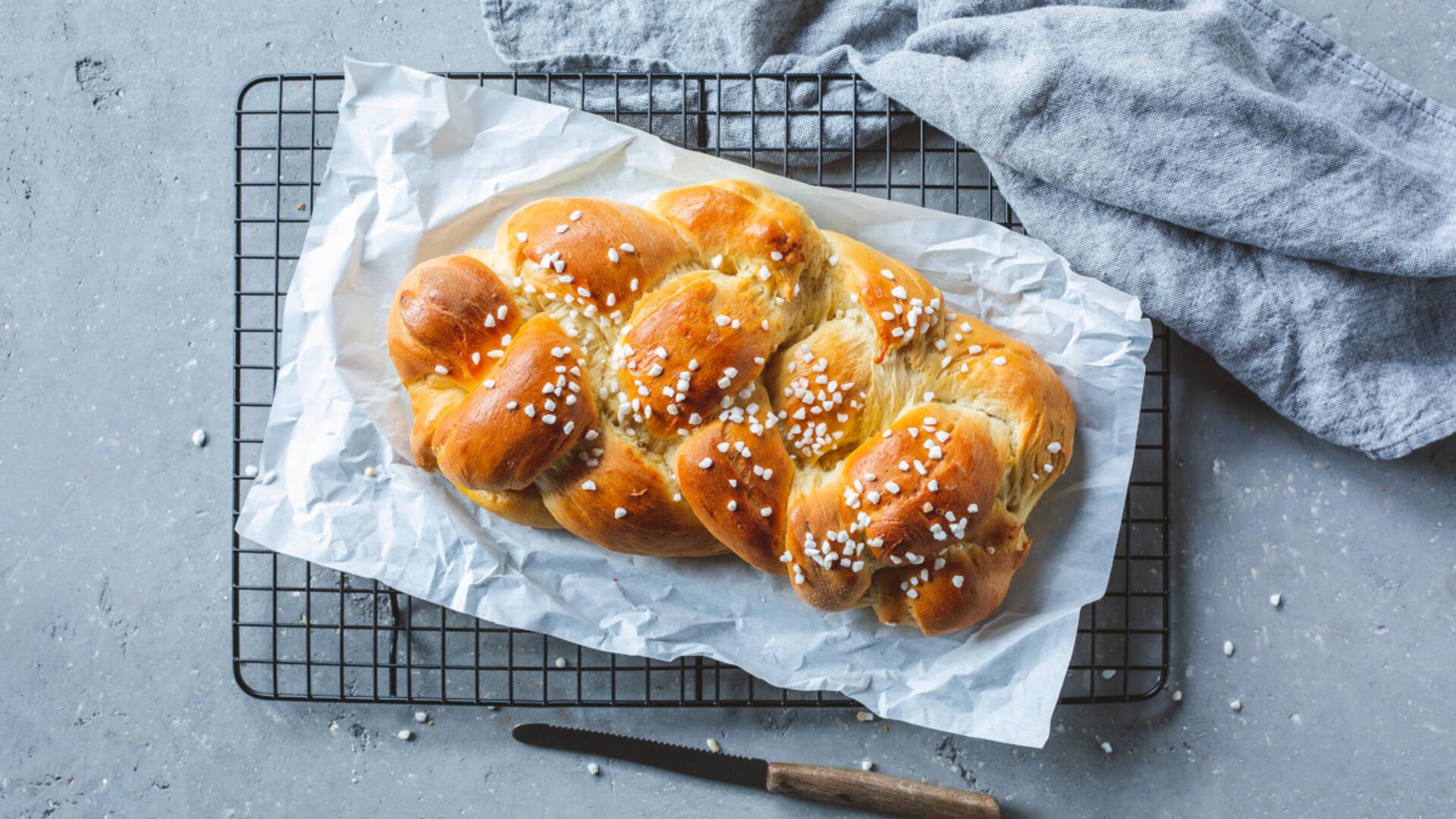 Omas BESTER Hefezopf mit dem Thermomix® – Rezept|ZAUBERTOPF