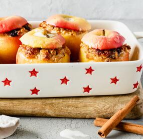 Klassische Bratäpfel mit Vanillesoße: Das beste Rezept