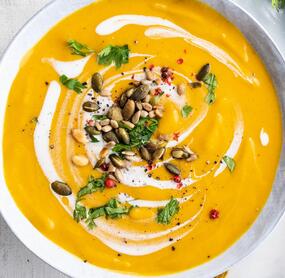 🥕🍲 Ultracremige Kürbis-Karotten-Suppe