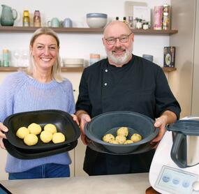  So einfach gehen Semmelknödel und Kartoffelklöße mit dem Thermomix®